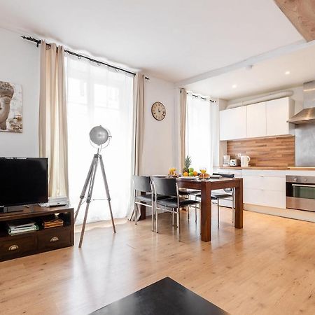 Rue Cler - Eiffel Tower City Apartment Paryż Zewnętrze zdjęcie